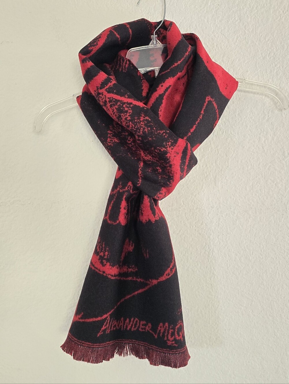 Alexander McQueen Wool Scarf Black Red - Picture 3 of 7